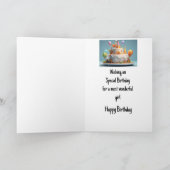 ハッピーバースデー名前をカスタムするファンタジーキャッスルケーキ カード (内部)