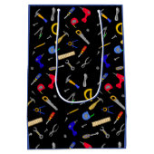 ハッピーバースデー少年のツールコラージュ ミディアムペーパーバッグ (裏面)