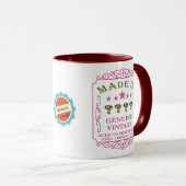 ハッピーバースデー年名の追加日付ヴィンテージピンク マグカップ (正面右)