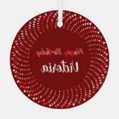 ハッピーバースデー文字と赤いハートクラシックr ガラスオーナメント (裏面)