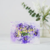 ハッピーバースデー紫色の水彩パンジー花 ポストカード (スタンド正面)