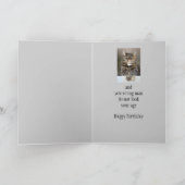 ハッピーバースデー見ていないエイジおもしろい猫 カード (内部)