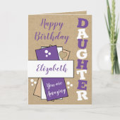 ハッピーバースデー驚くべき娘パープルラスチック カード (正面)