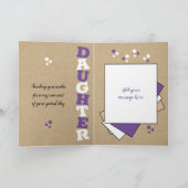 ハッピーバースデー驚くべき娘パープルラスチック カード (内部)