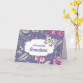 ハッピーバースデー、おばあちゃん。薄紫花と蝶 カード (黄色い花)