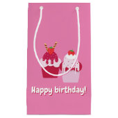 ハッピーバースデー – かわいいピンクのストロベリーショートケーキ スモールペーパーバッグ (正面)
