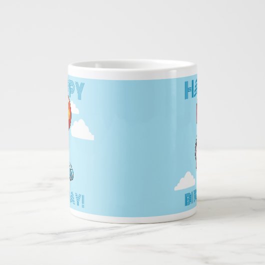 ハッピーバースデー!エイジオポッサムと赤のバルーンを追加する ジャンボコーヒーマグカップ (正面)