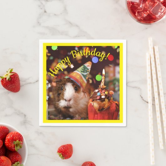 ハッピーバースデー-パーティーアニマルギニアピグ紙プラ スタンダードカクテルナプキン (インサイチュ)