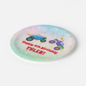 ハッピーバースデー、モンスタートラック、子供の名前と年齢 ペーパープレート (アングル)