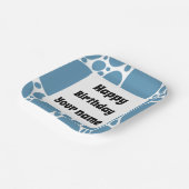 ハッピーバースデー、青いパターン ペーパープレート (傾斜あり)