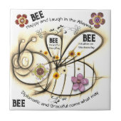 ハッピービーことわざ花前向き陶磁器タイル タイル (正面)