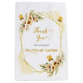 ハッピービーデー水彩誕生日パーティーギフトと ミディアムペーパーバッグ