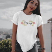 ハッピーピンクの野花とスクリプト書道引用文 Tシャツ