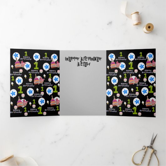 ハッピーファースト誕生日カード、#1誕生日ブラック 三つ折りカード (内部)