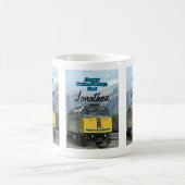 ハッピーファーズデイイエローレイルトレインエンジン コーヒーマグカップ (中央)