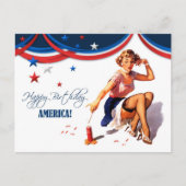 ハッピーフォース・オブ・ジュライ。ヴィンテージ・ピンナップ・デザインのポストカード ポストカード (正面)