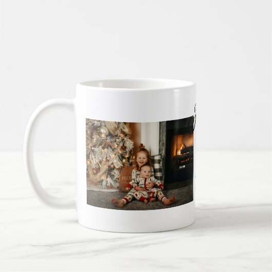 ハッピーブキッズファミリークリスマスフォト招待状 コーヒーマグカップ (左)