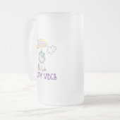 ハッピーブスタイポグラフィかわいい笑顔ユニコーン フロストグラスビールジョッキ (正面左)