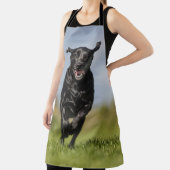 ハッピーブラックラブラドールリトランニングリーバーのエプロン エプロン (インサイチュ)