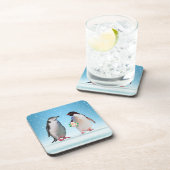 ハッピーペンギンカップル – 花を持つ1 コースター (右側)