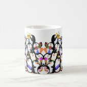 ハッピーペンギンズパーティーマンガスケッチカおもしろいウト  コーヒーマグカップ (中央)