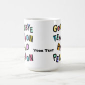 ハッピーペンテンショナおもしろいーリタイリーシニアオールドマンレディ コーヒーマグカップ (中央)