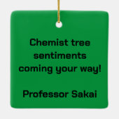ハッピーホリデーの化学者の木が綴り出される セラミックオーナメント (裏面)