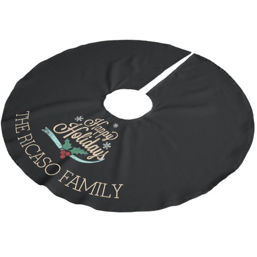 ハッピーホリデーズチョークスタイルタイポグラフィ パーソナライズされた ブラッシュドポリエステルツリースカート (アングル)