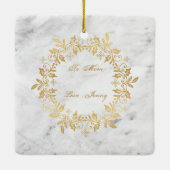 ハッピーホリデーズホリーベリーガーランドオンマーブル セラミックオーナメント (裏面)