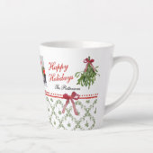 ハッピーホリデーズミスタントーレッドボウファミリーフォト カフェラテマグ (右)