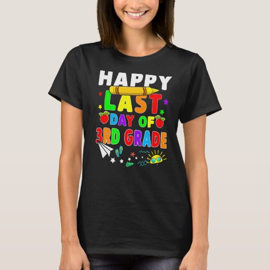 ハッピーラストデイ・オブ3年生先生学生数 Tシャツ (正面)