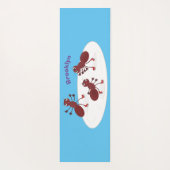 ハッピーレッドアリ氷スケートで滑る漫画 ヨガマット (裏面)