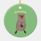 ハッピー笑顔かわいいクッカアニメデザイン セラミックオーナメント (裏面)