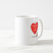 ハッピー結婚ズアニバーサリーセーリングボート赤いハートカード コーヒーマグカップ (正面右)