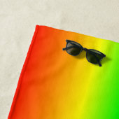 ハッピー色レインボーグラデーパターストライプのン ビーチタオル (インサイチュ)