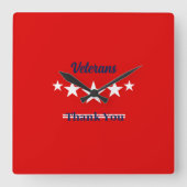 ハッピー退役軍人デー スクエア壁時計 (正面)