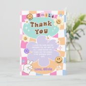 ハッピー顔スマイルグルーヴィ市松模様に誕生日 サンキューカード (スタンド正面)