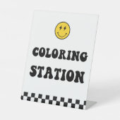 ハッピー顔ワンハッピーダードカラーリングステーションサイン 台座サイン (正面)