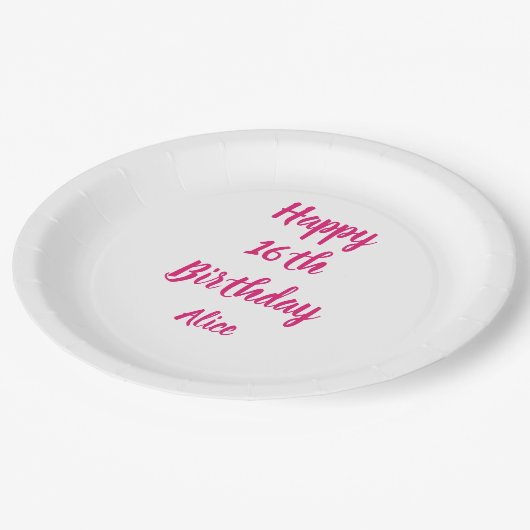 ハッピー16誕生日ピンクホワイト名前をカスタムする ガーリー ペーパープレート (アングル)
