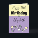 ハッピー18th誕生日の名前パープルイエロー カード<br><div class="desc">この祝カスタマイズ可能なHappy 18th誕生日カー鮮やかド（または選択したマイルストーン）とのスタイル!誕生日のスターの名前を含めて個人touchを追加し、本当に一種のものにする。このエキサイティングなマイルストーンをマークするのに最適なデザインは、おもしろいと祭りを組み合わせて彼らの顔にスマイルをもたらす。21歳、30歳、50歳、特別な年齢など、このカードは彼らの大きな日を忘れられない作りについてのものだ。今すぐパーソナライズして、彼らは永遠に宝物となるだろう！ハートと花パープル/イエロー</div>