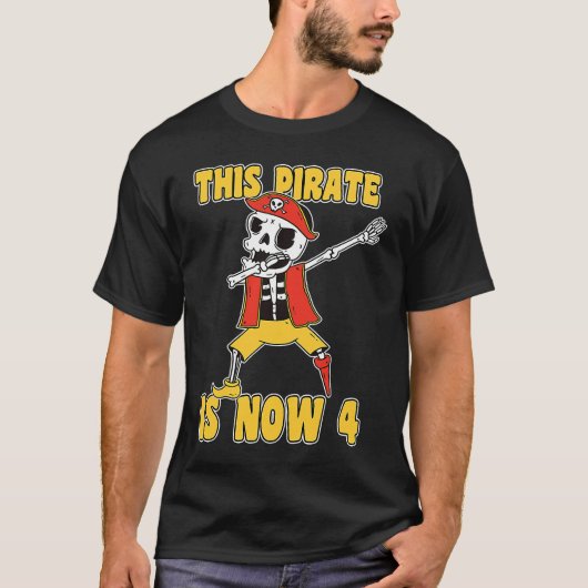 ハッピー4歳の誕生日4歳の海賊4歳の誕生日 Tシャツ (正面)