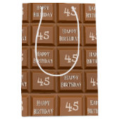 ハッピー45誕生日チョコレートキャンディバー ミディアムペーパーバッグ (正面)