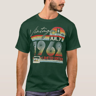 ハッピー60誕生日ヴィンテージ1962年7月60歳 Tシャツ