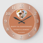 ハッピー7周年銅婚記念日ハート写真 ラージ壁時計 (正面)