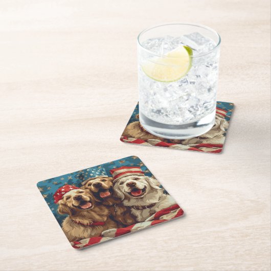 ハッピー7月4日ゴールデンレトリエバードッグス スクエアペーパーコースター (インサイチュ)