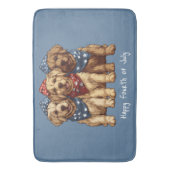 ハッピー7月4日ゴールデンレトリエバードッグス バスマット (正面縦)