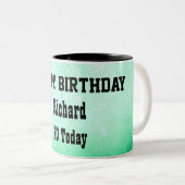 ハッピー70誕生日 パーソナライズされた ツートーンマグカップ (正面右)