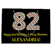ハッピー82誕生日&メリークリスマス、名前をカスタムする ラージペーパーバッグ (裏面)