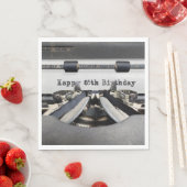 ハッピー85誕生日レトロタイプライター スタンダードランチョンナプキン (インサイチュ)