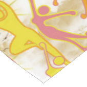 ハッピー ダンシング ヨガ ガール テーブルクロス (アングル)